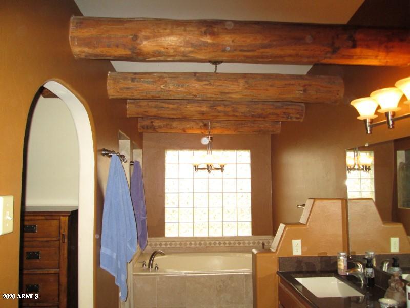 HUACHUCA MOUNTAIN VILLAGE UNIT B - Residential