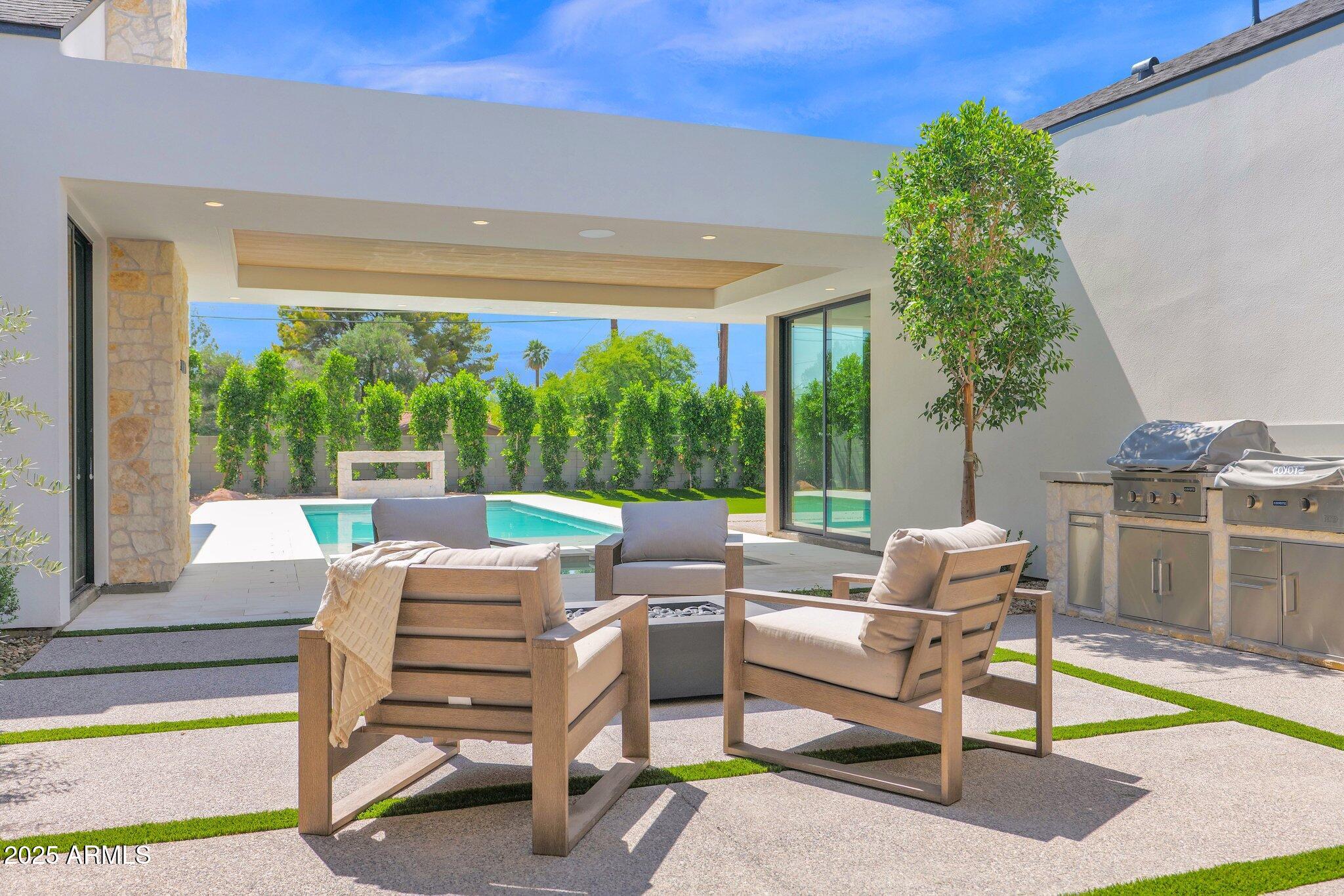 HACIENDA GRANADA 2 - Residential