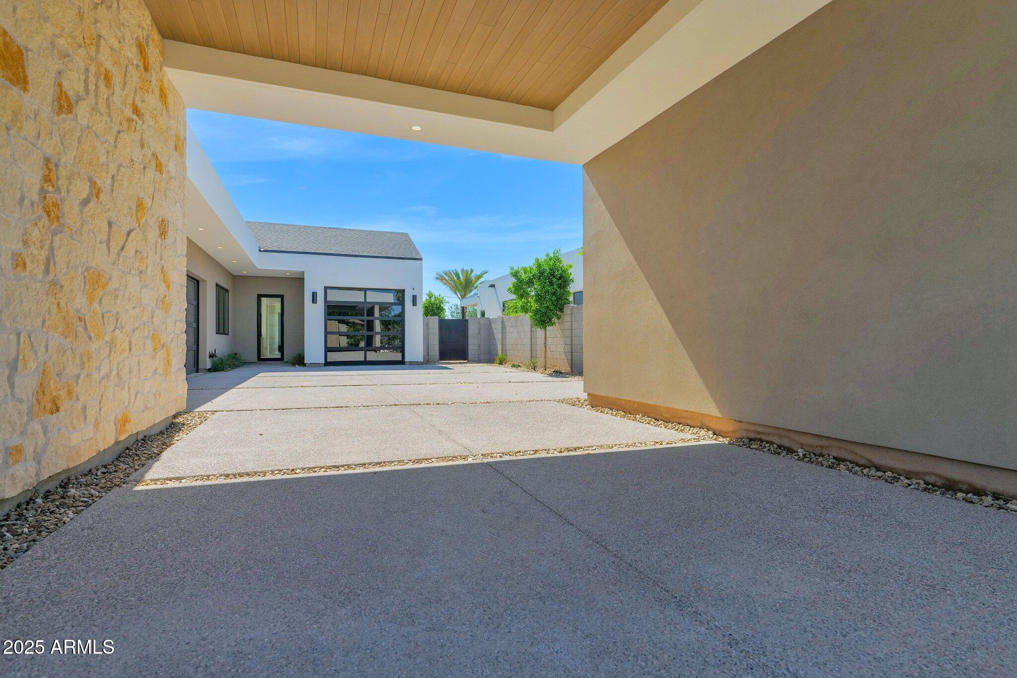 HACIENDA GRANADA 2 - Residential
