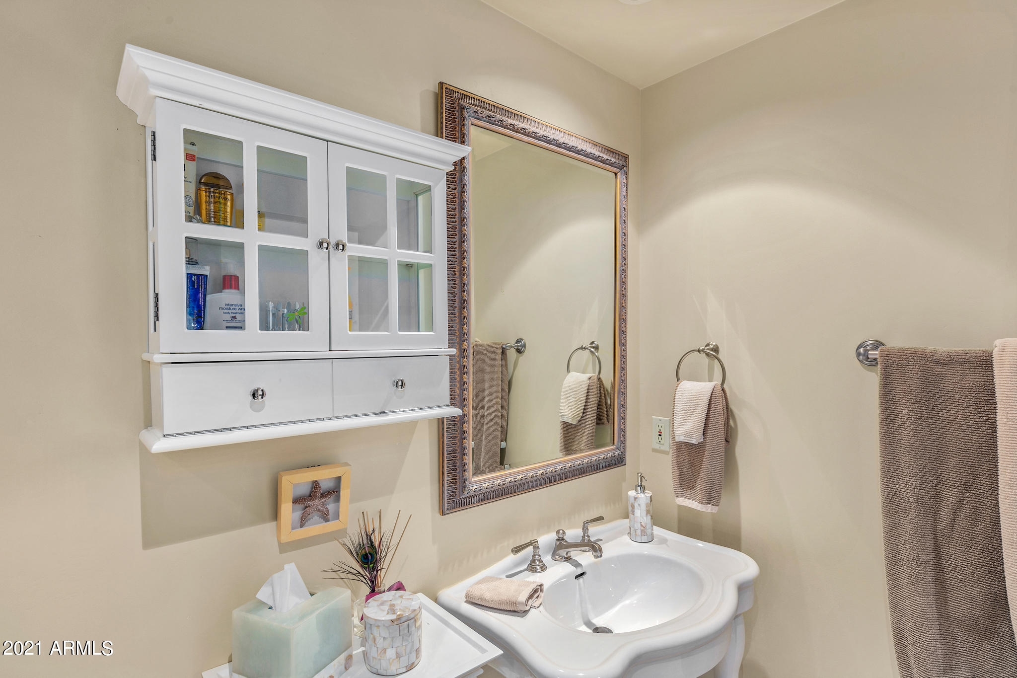 DC RANCH - Residential