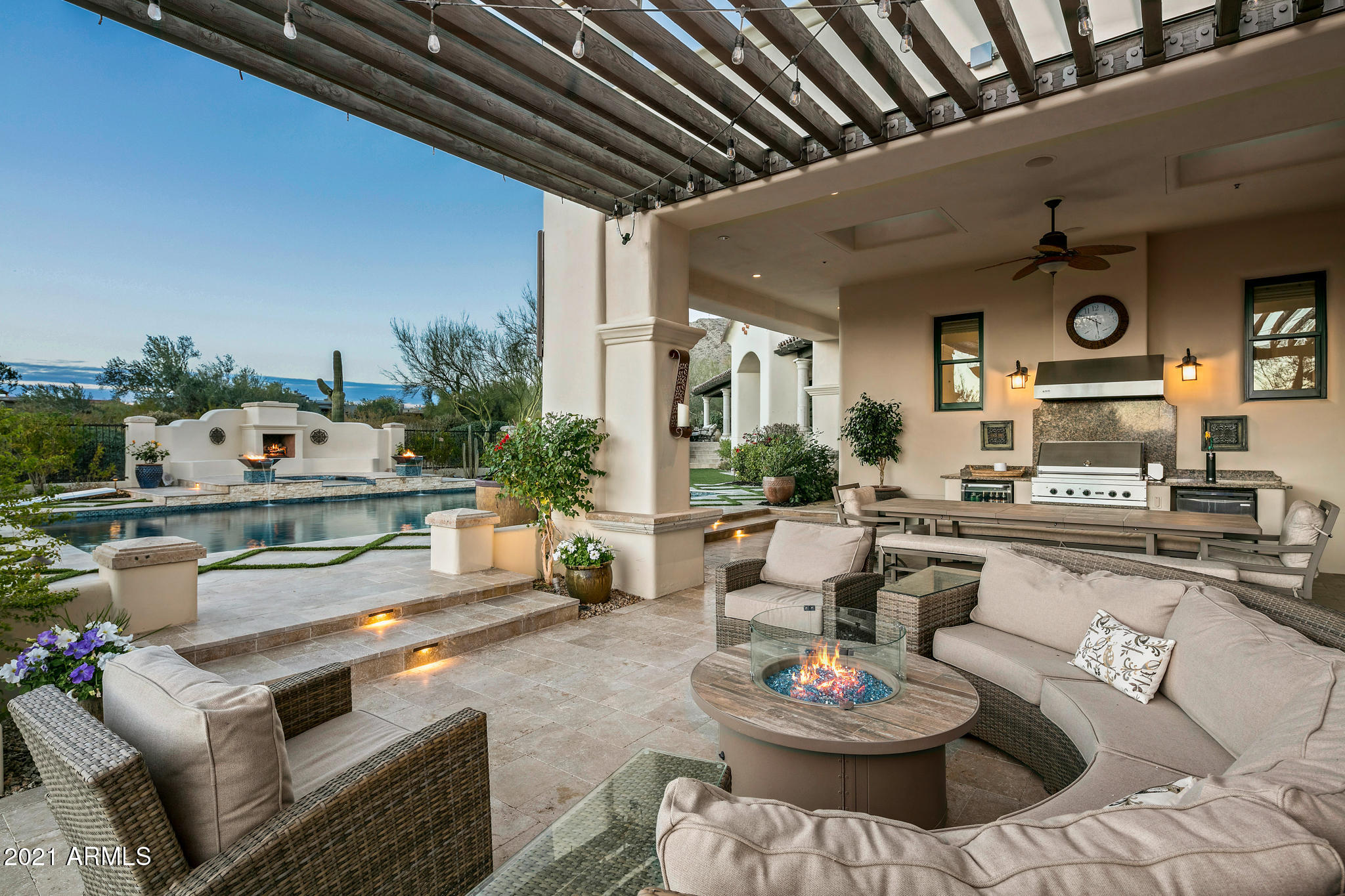 DC RANCH - Residential