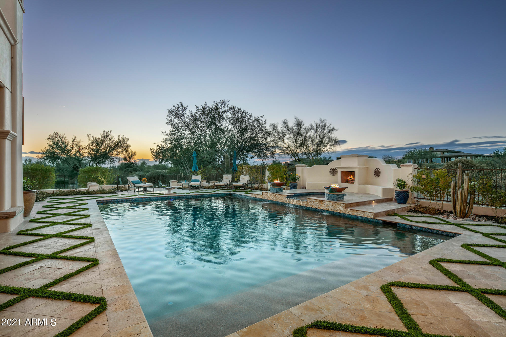 DC RANCH - Residential