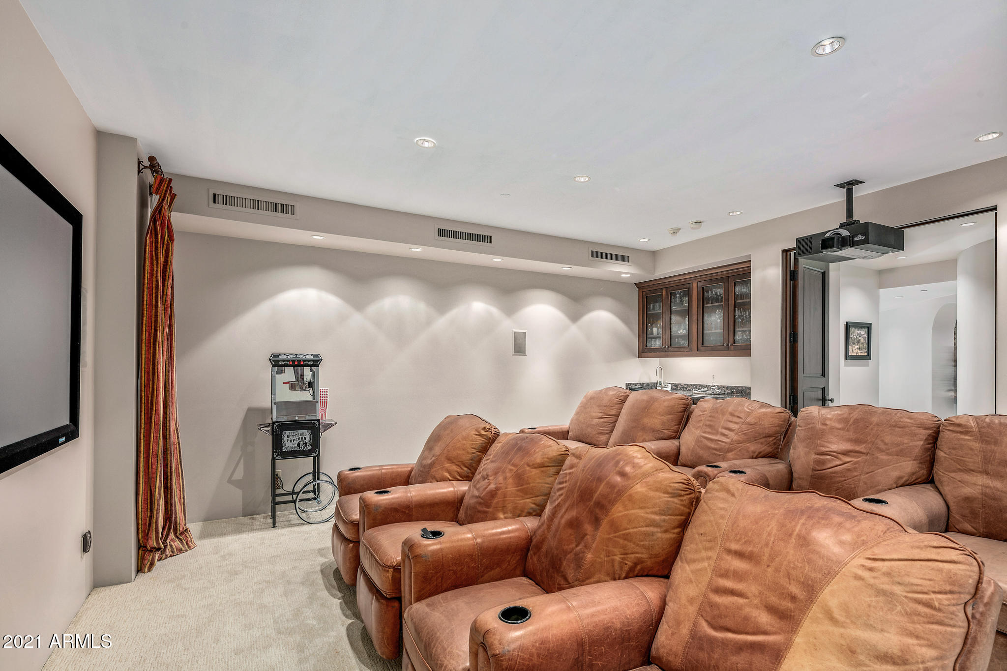 DC RANCH - Residential