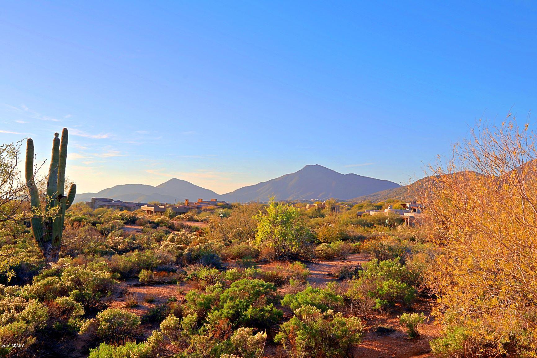 DESERT MOUNTAIN - Residential
