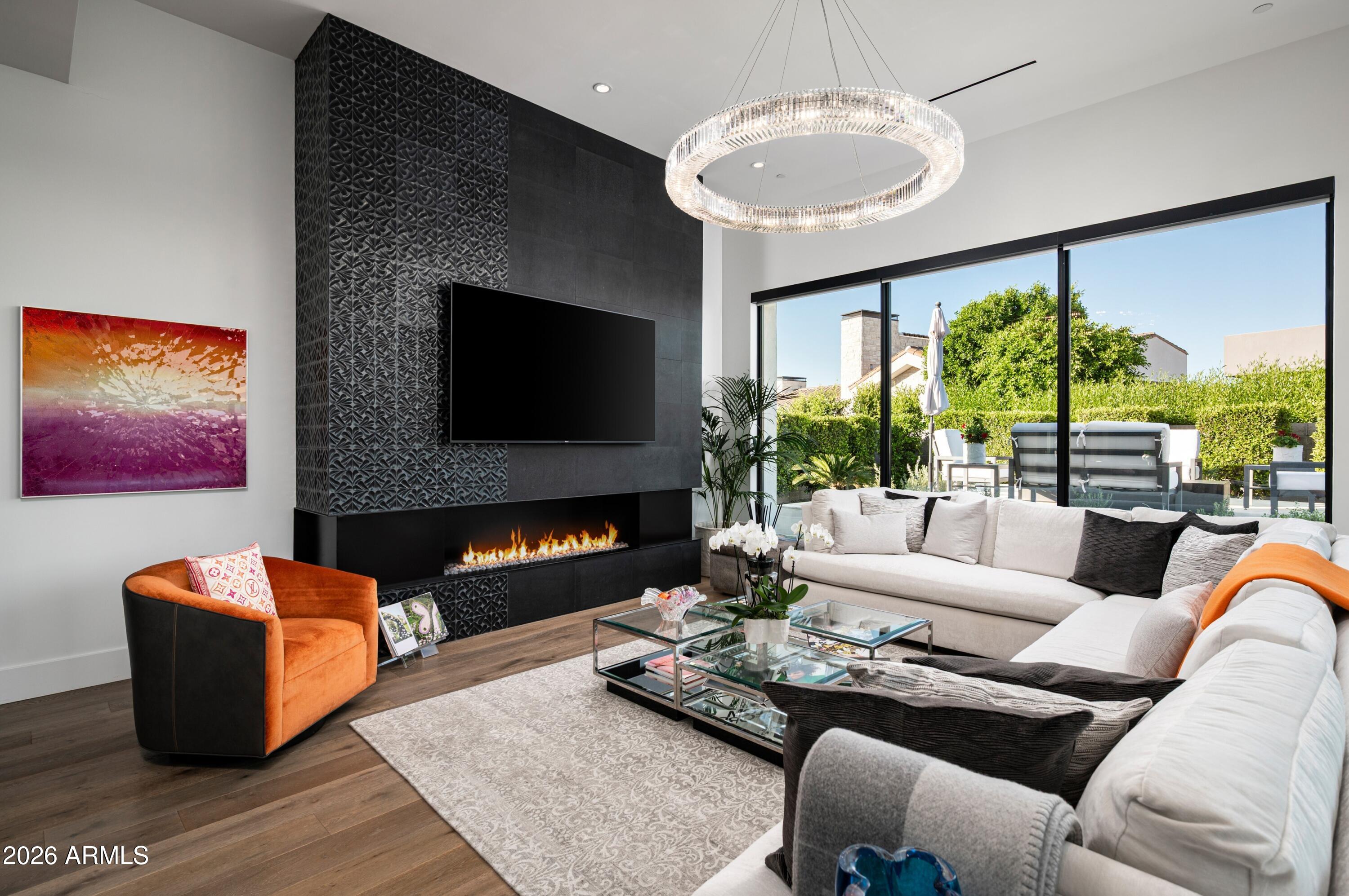 RITZ-CARLTON PARCEL B - Residential