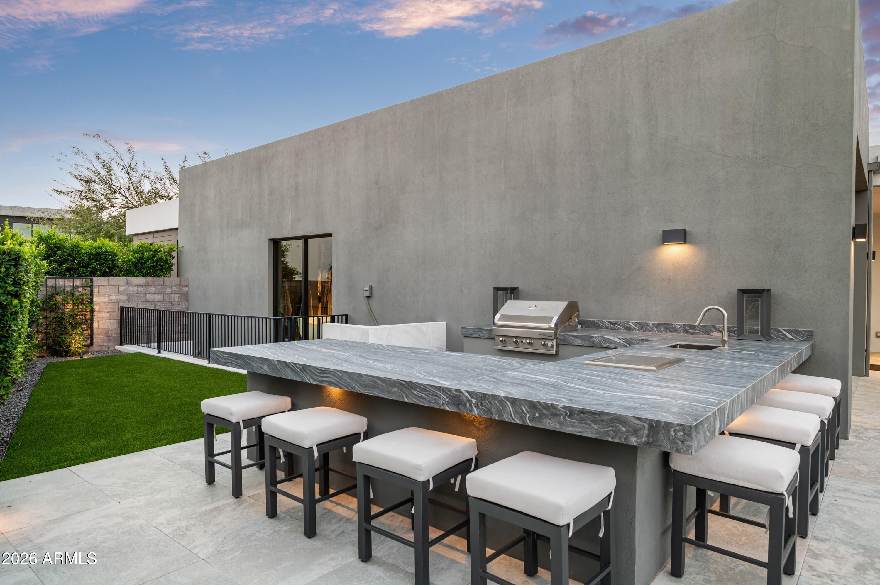 RITZ-CARLTON PARCEL B - Residential