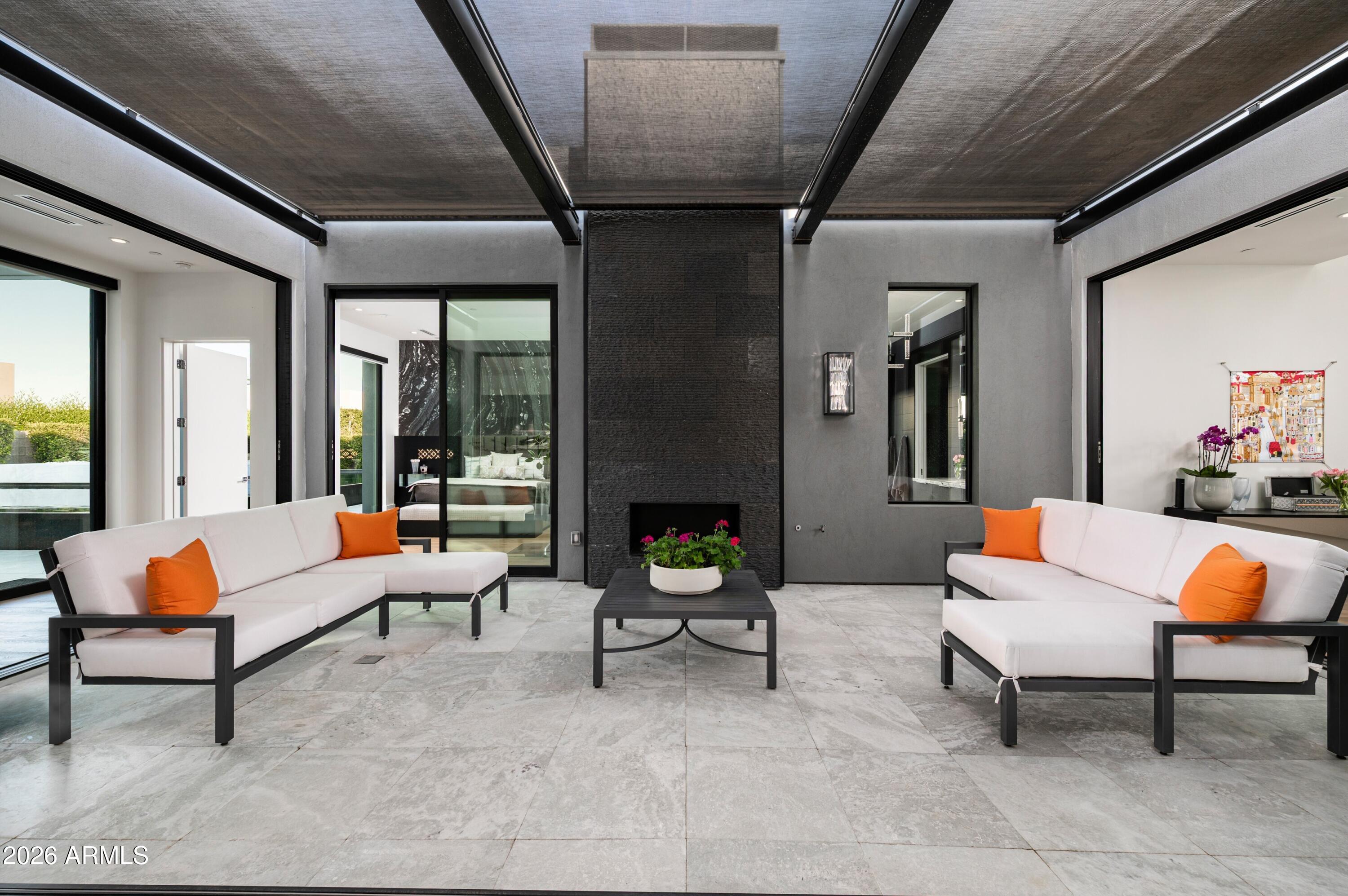 RITZ-CARLTON PARCEL B - Residential