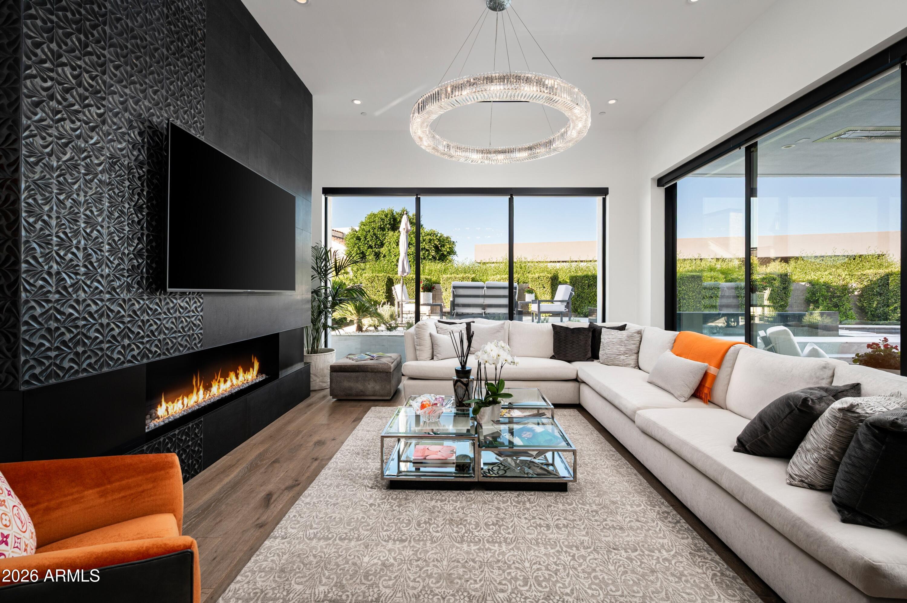 RITZ-CARLTON PARCEL B - Residential