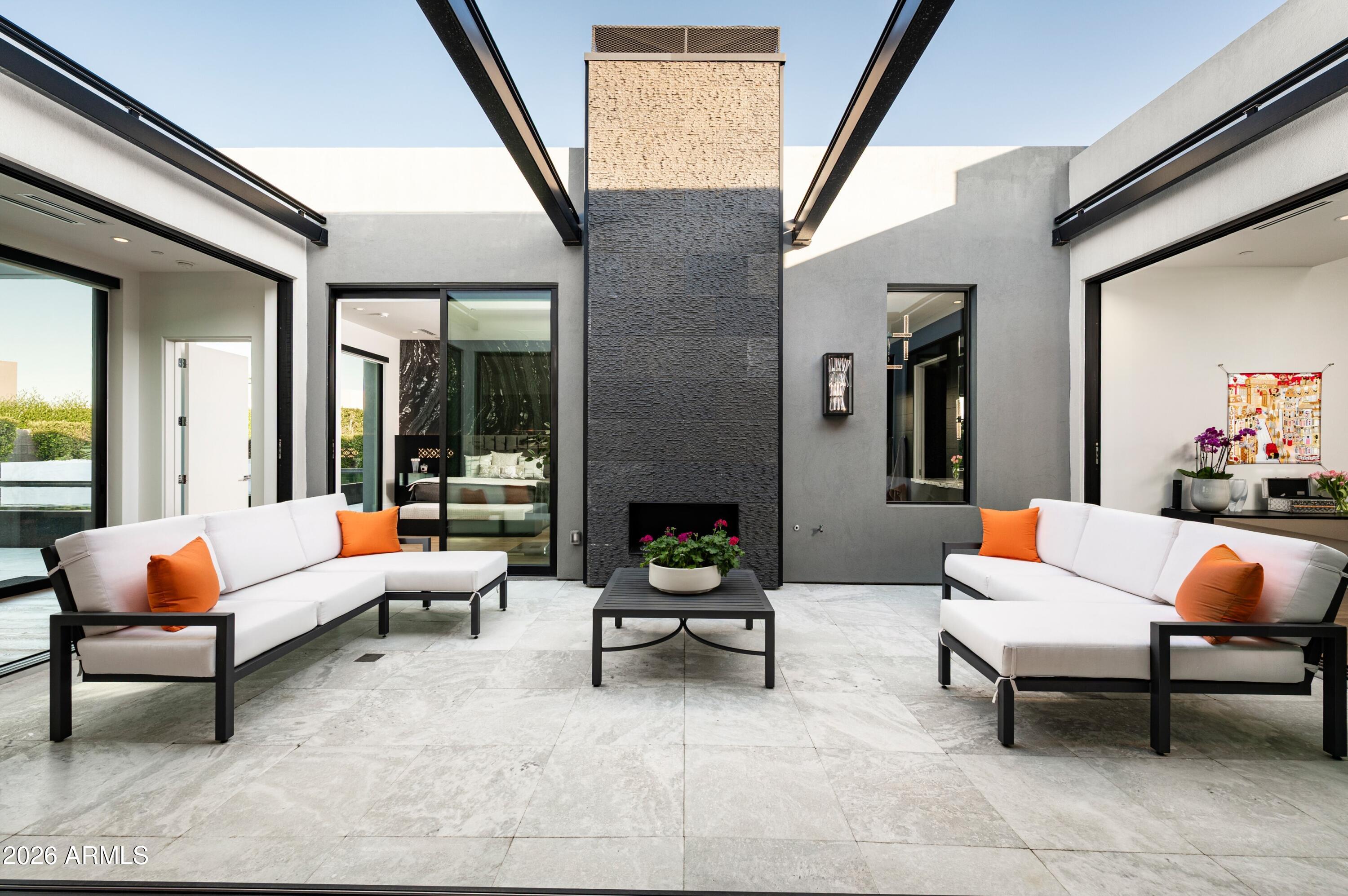 RITZ-CARLTON PARCEL B - Residential