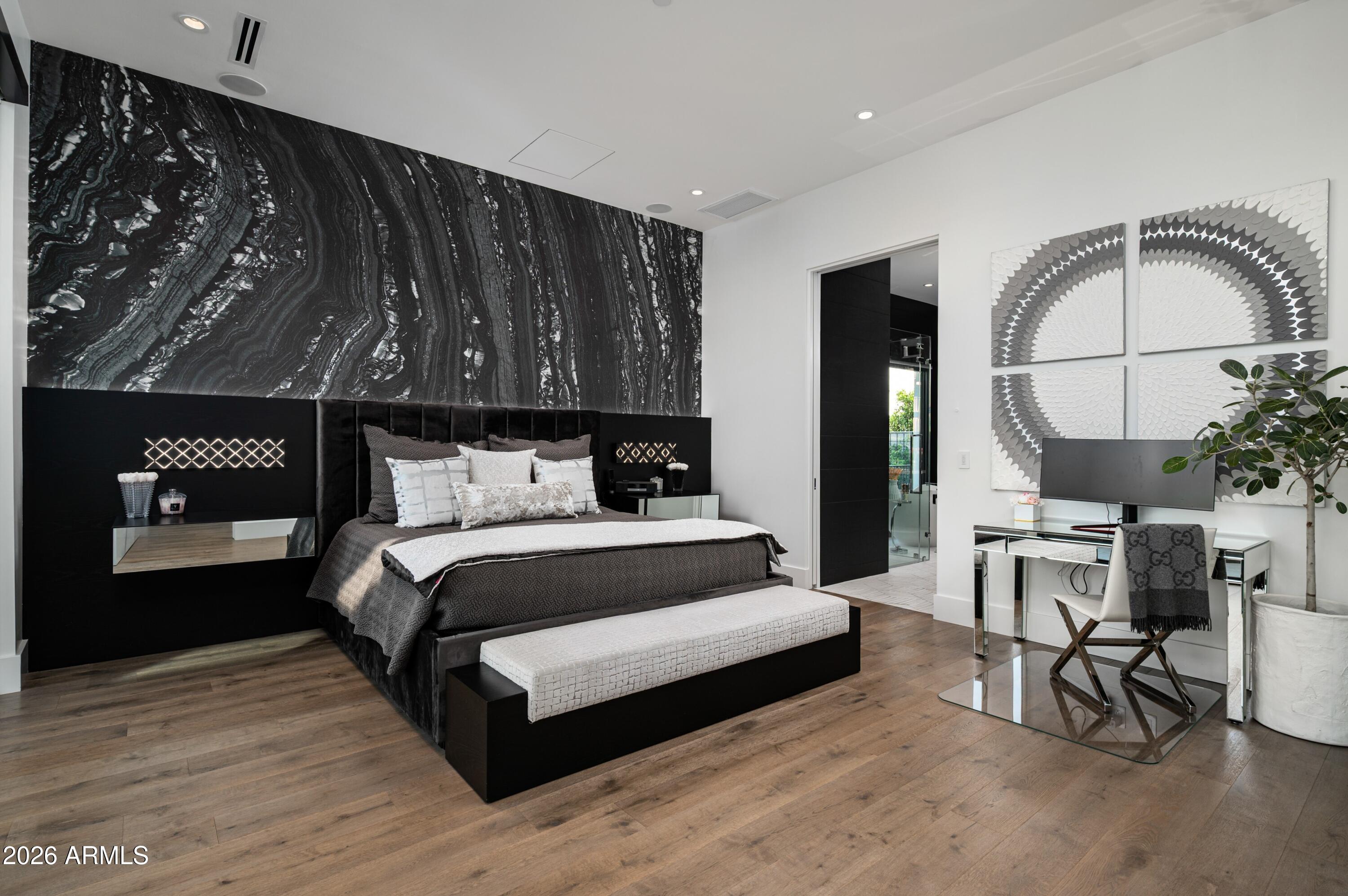 RITZ-CARLTON PARCEL B - Residential