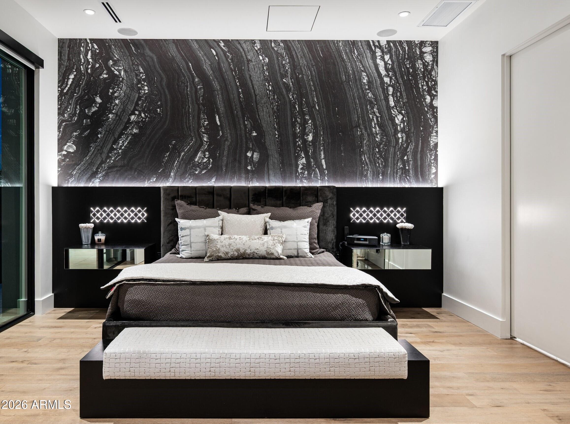 RITZ-CARLTON PARCEL B - Residential