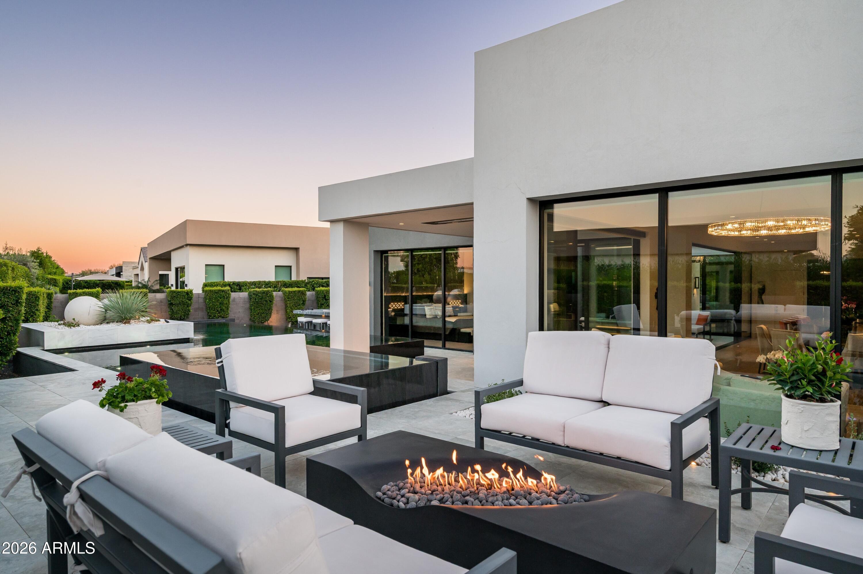 RITZ-CARLTON PARCEL B - Residential
