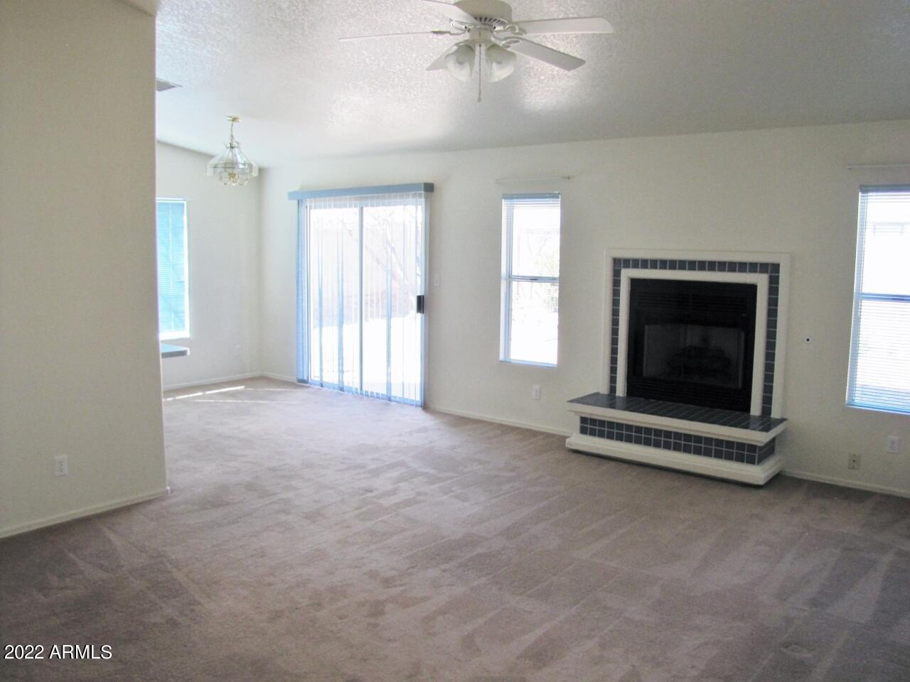 MOUNTAIN RIDGE PHASE 2 - Residential Lease