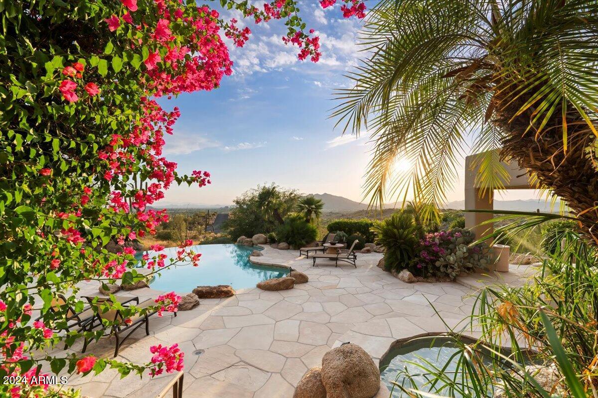 Carefree Ranch - Residential