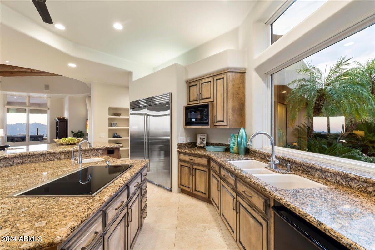 Carefree Ranch - Residential