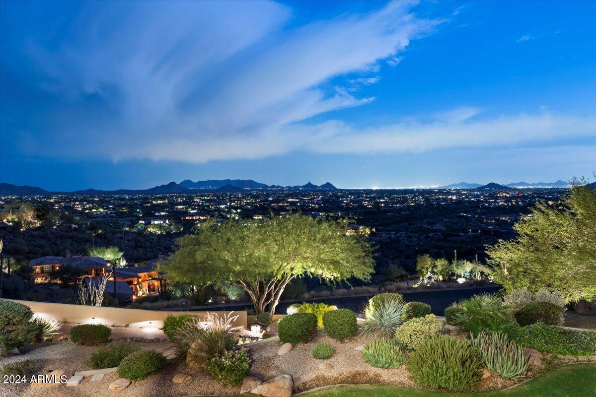 Carefree Ranch - Residential
