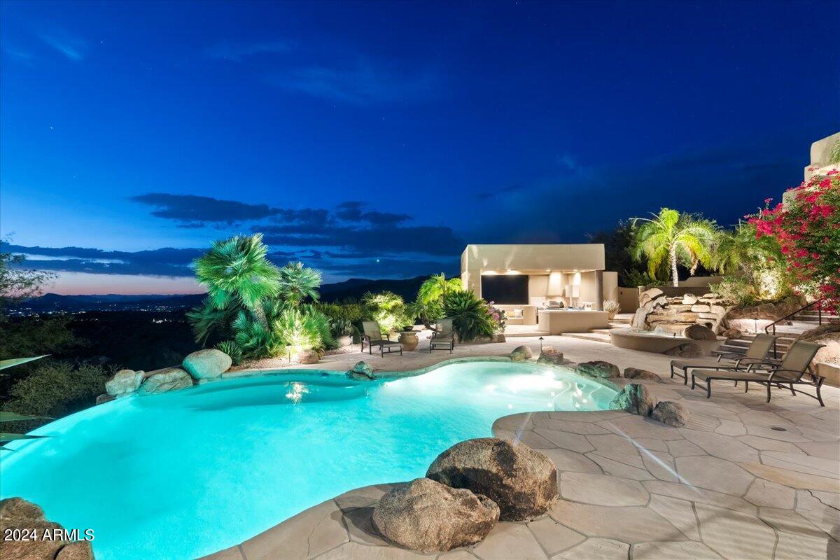 Carefree Ranch - Residential
