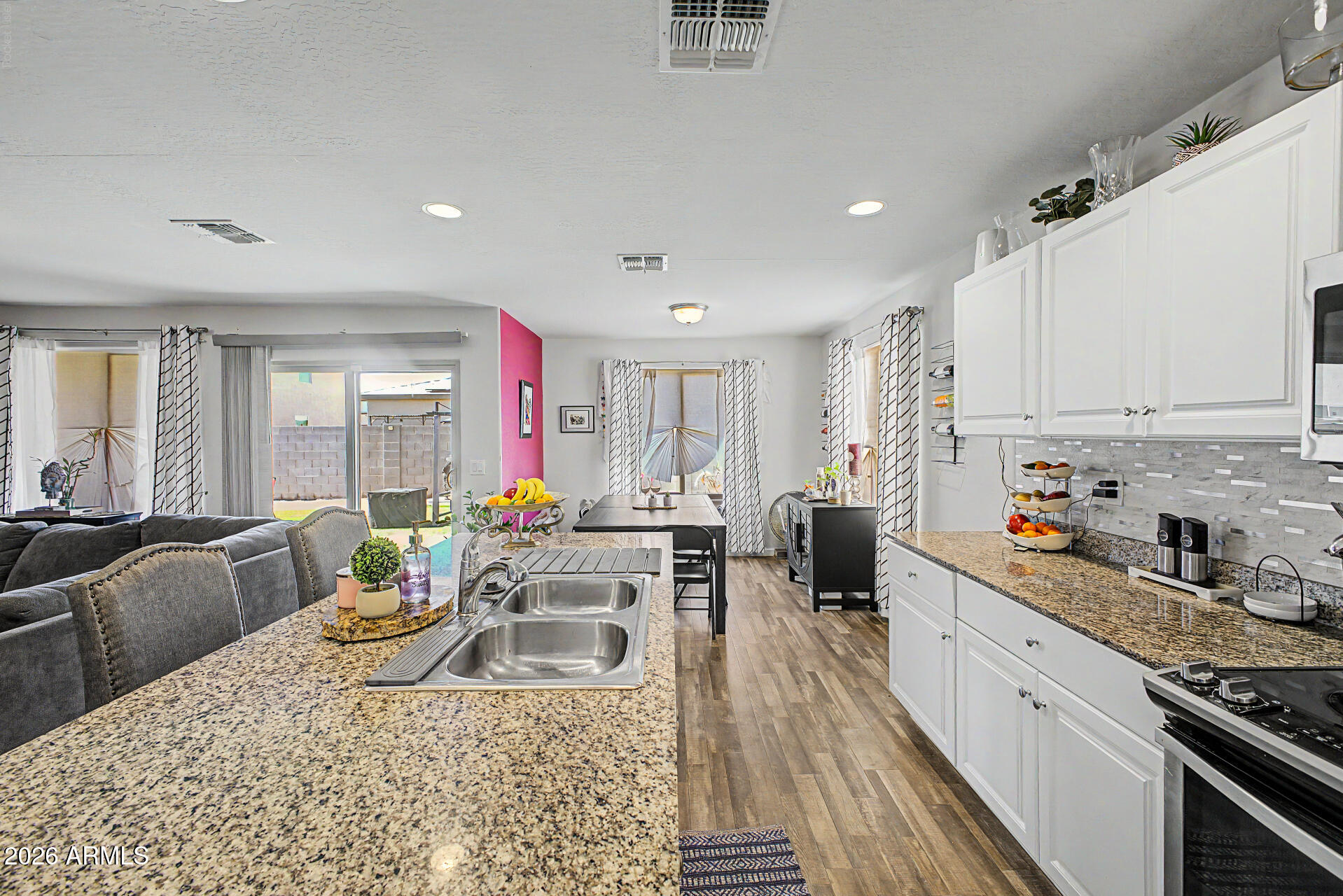 COOLIDGE COUNTRY VILLAGE ESTATES - Residential