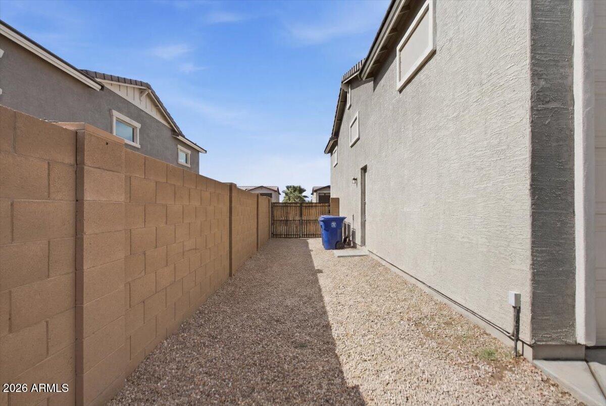 PALO BREA - Residential