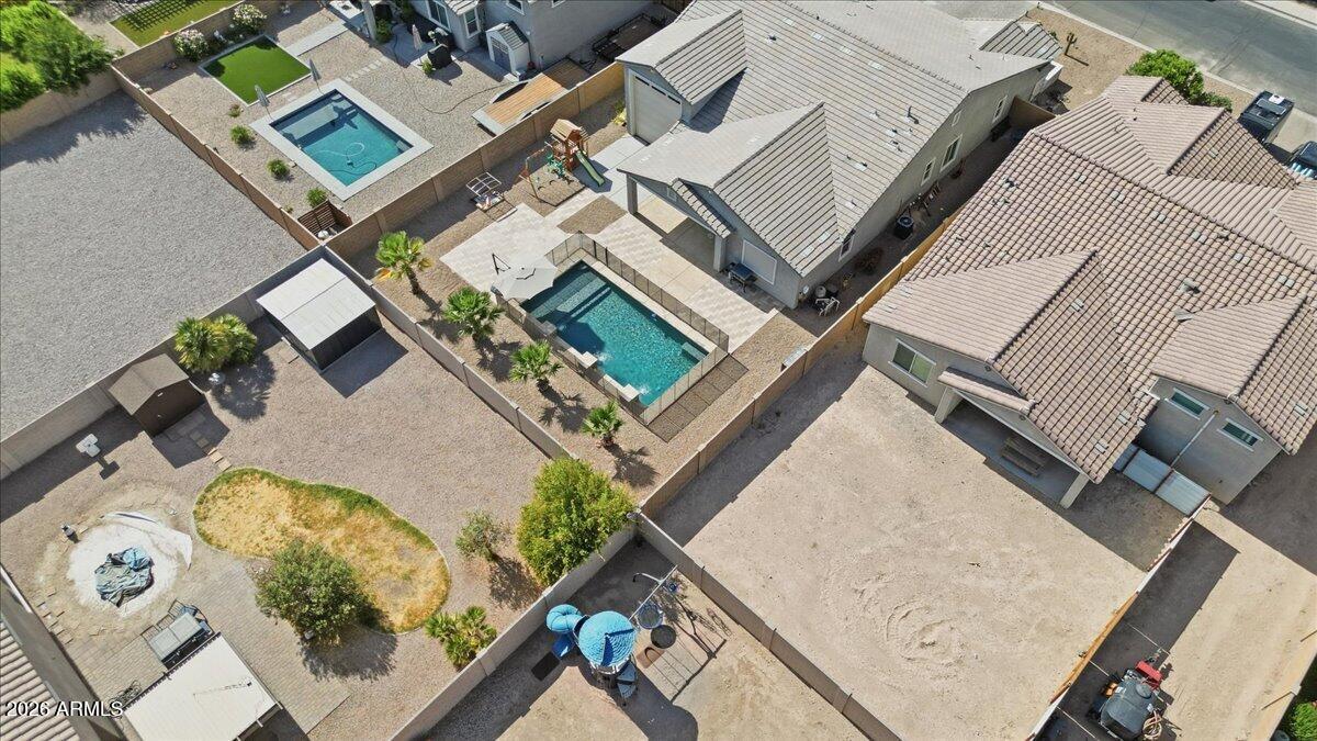 PALO BREA - Residential