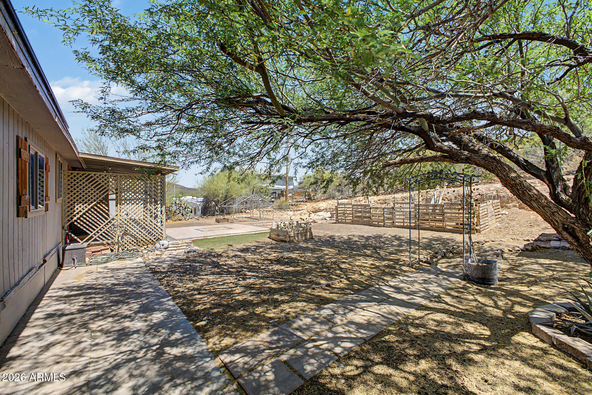 MOUNTAIN VISTA - Residential