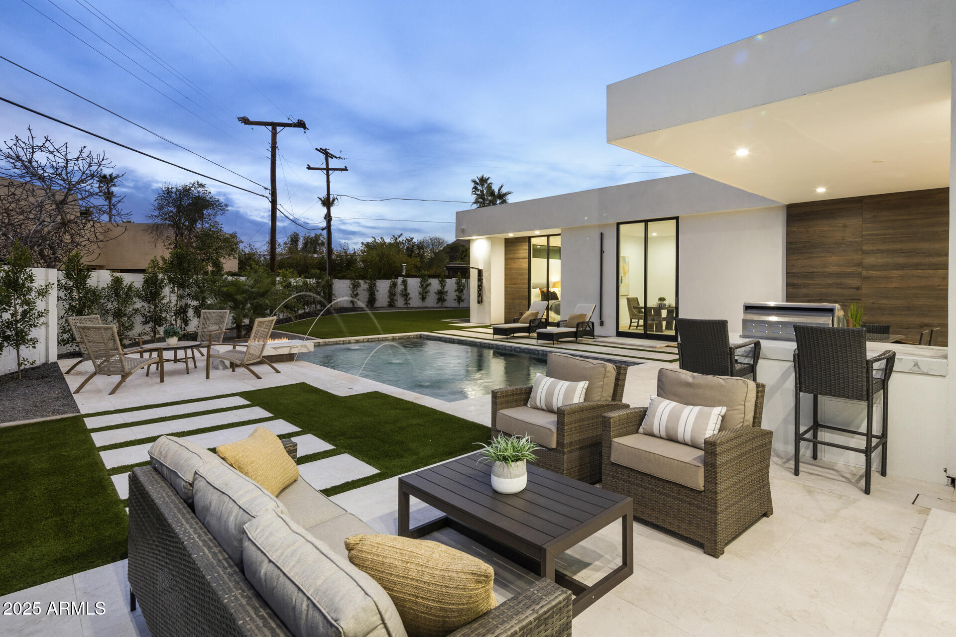 CAMELBACK PARK ESTATES - Residential