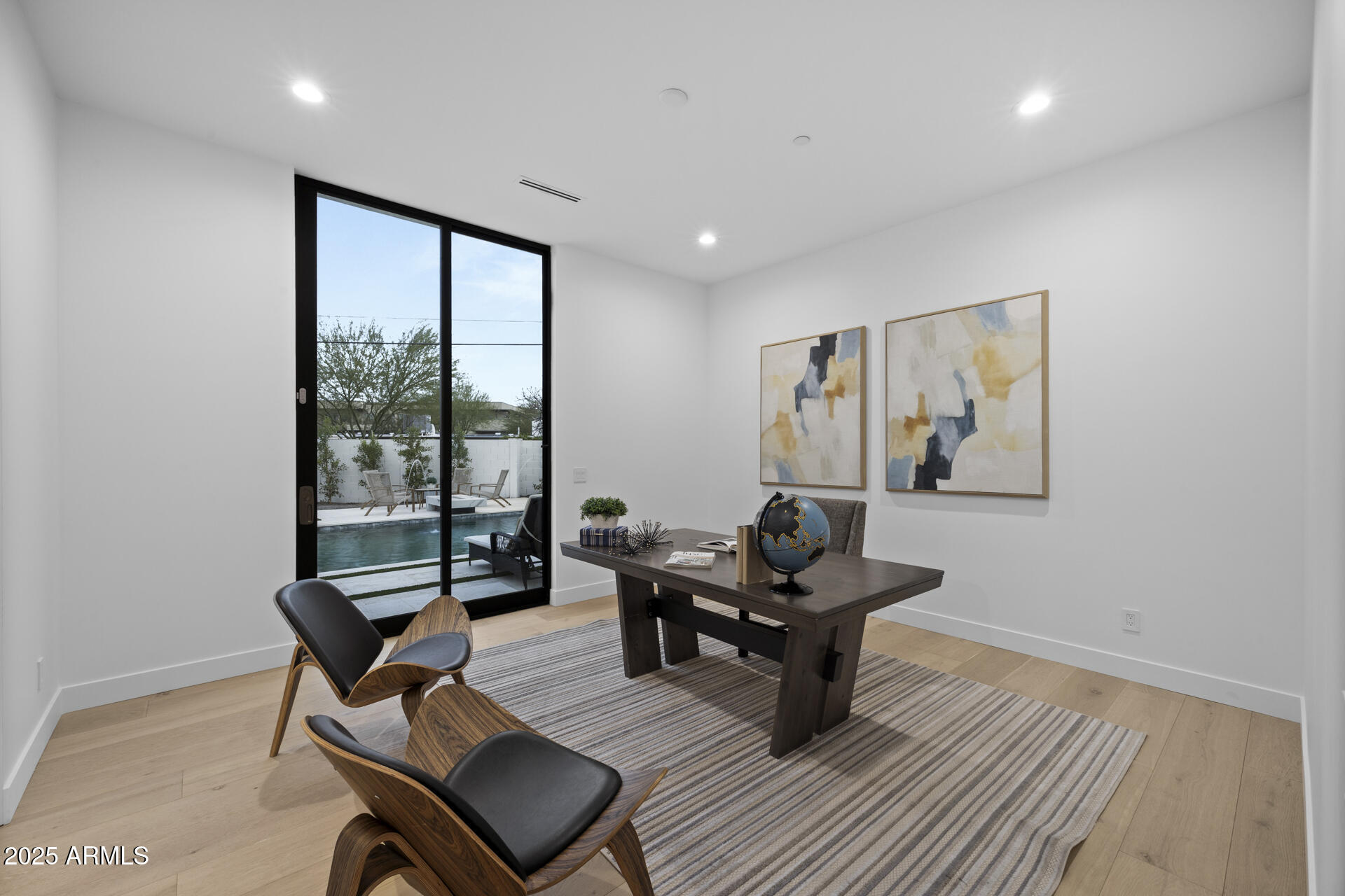 CAMELBACK PARK ESTATES - Residential