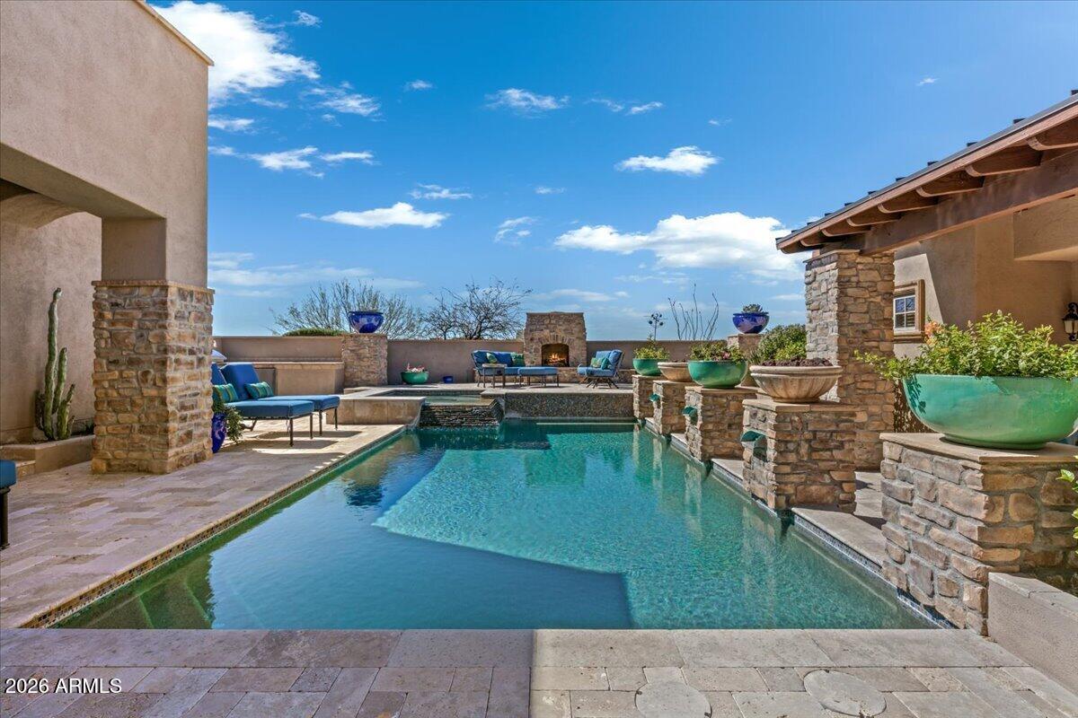 MIrabel Club - Residential