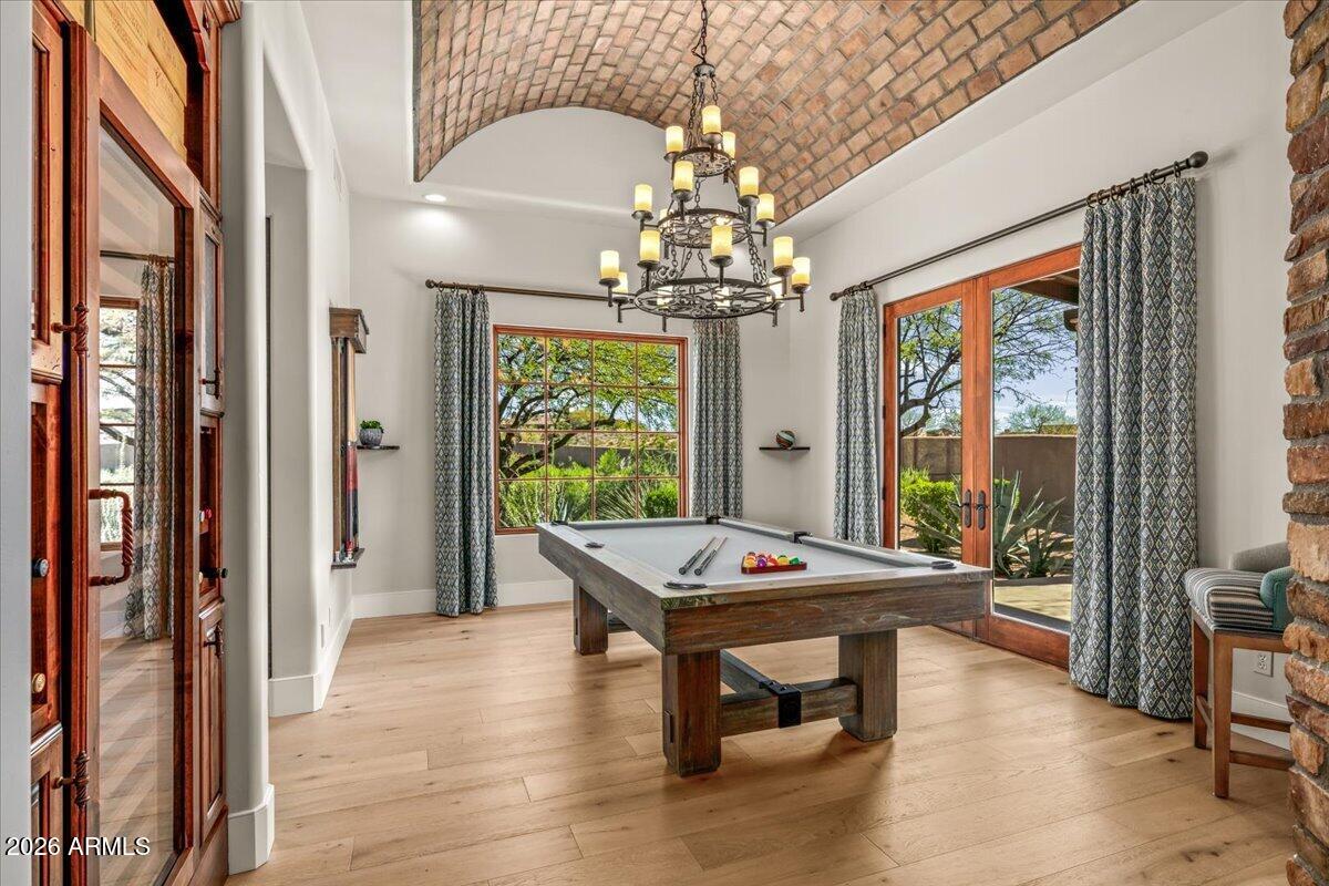 MIrabel Club - Residential