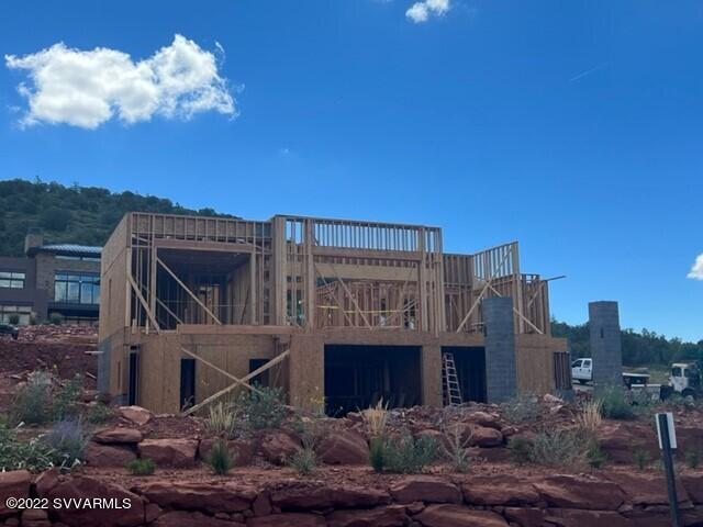 Seven Canyons - Residential
