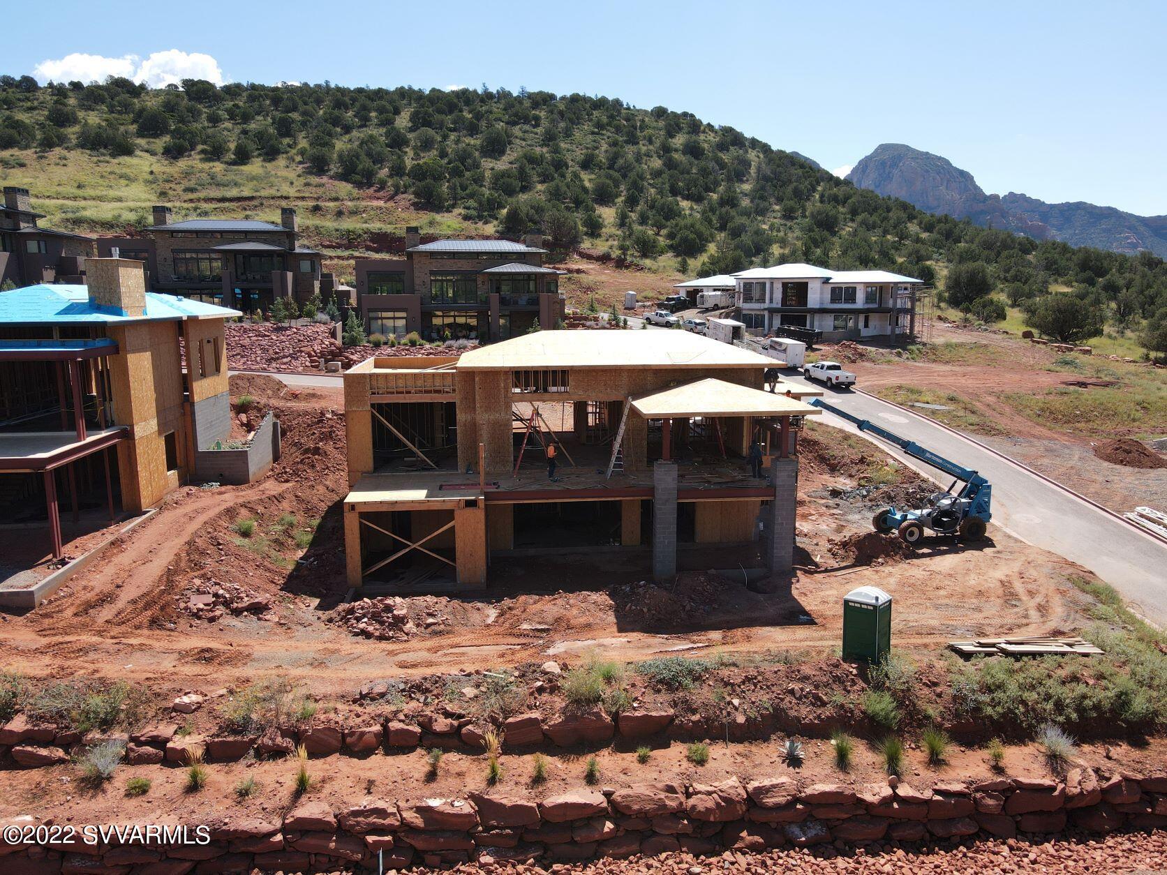 Seven Canyons - Residential