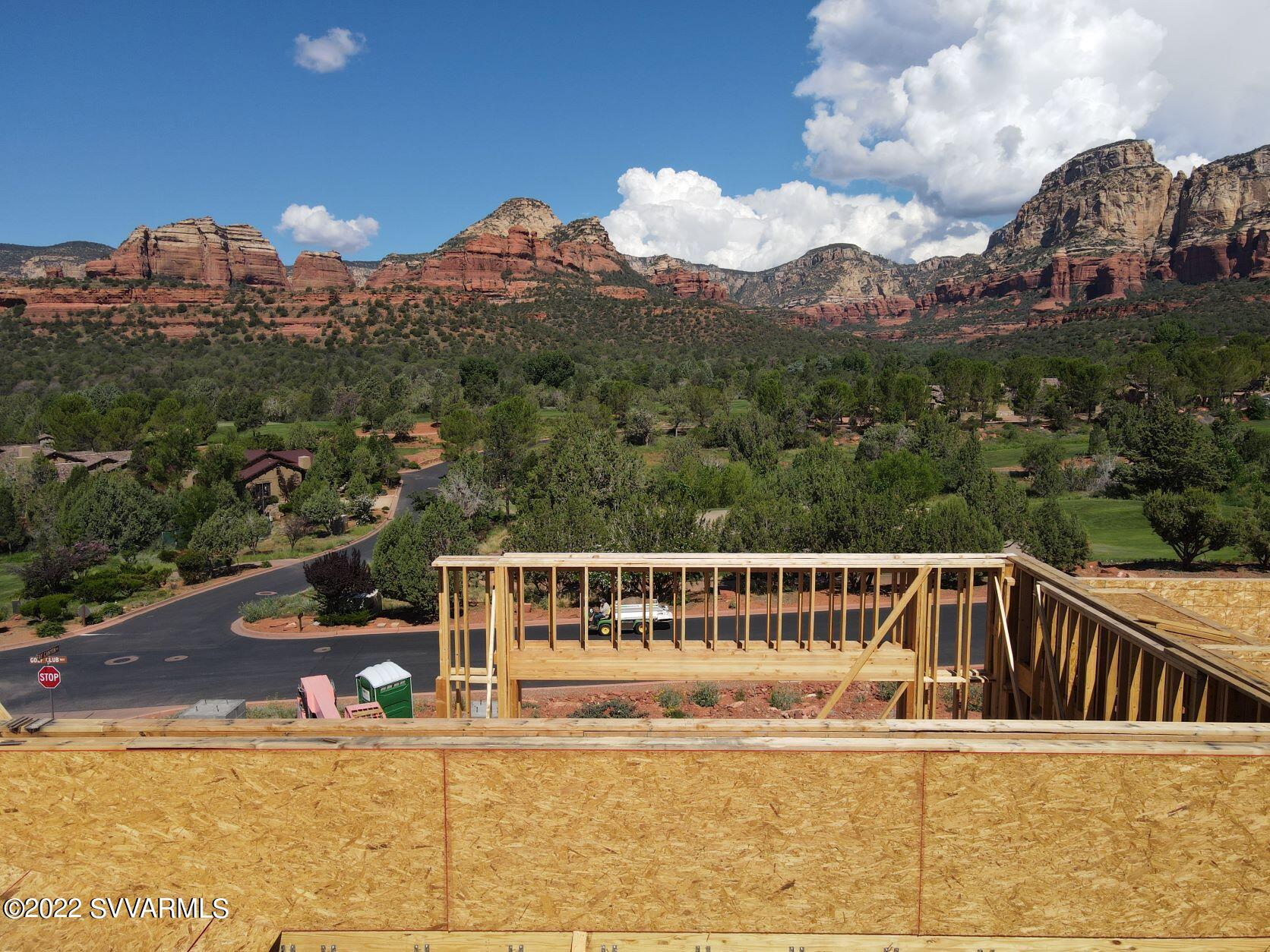 Seven Canyons - Residential