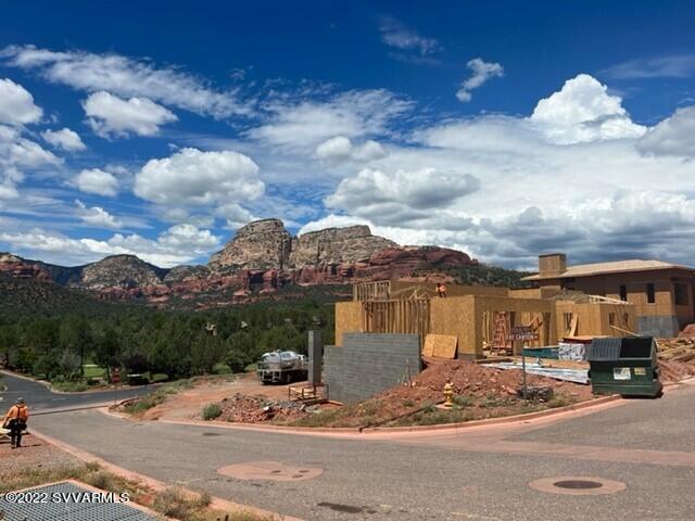 Seven Canyons - Residential