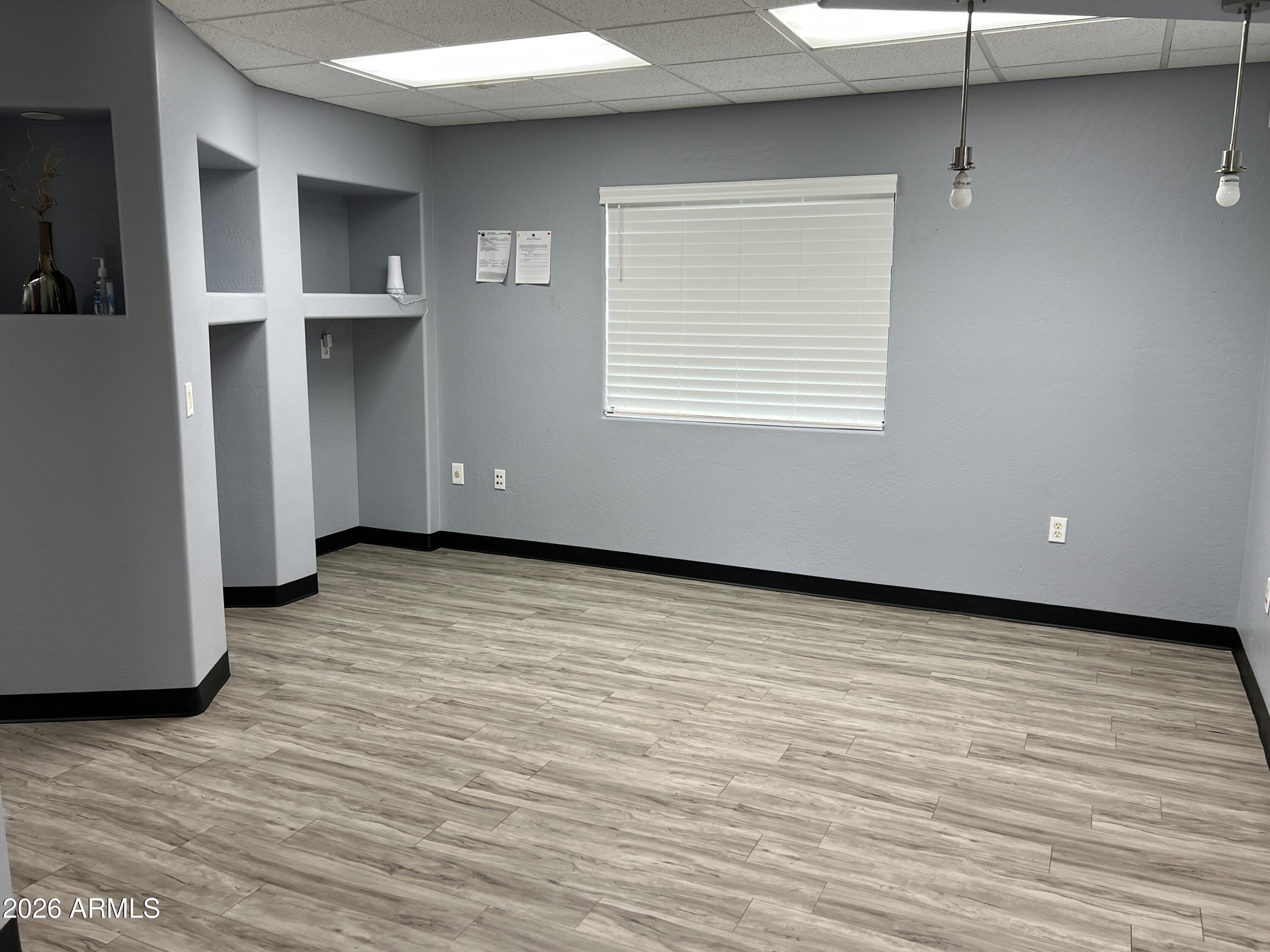 BELL ACRES - Commercial Sale