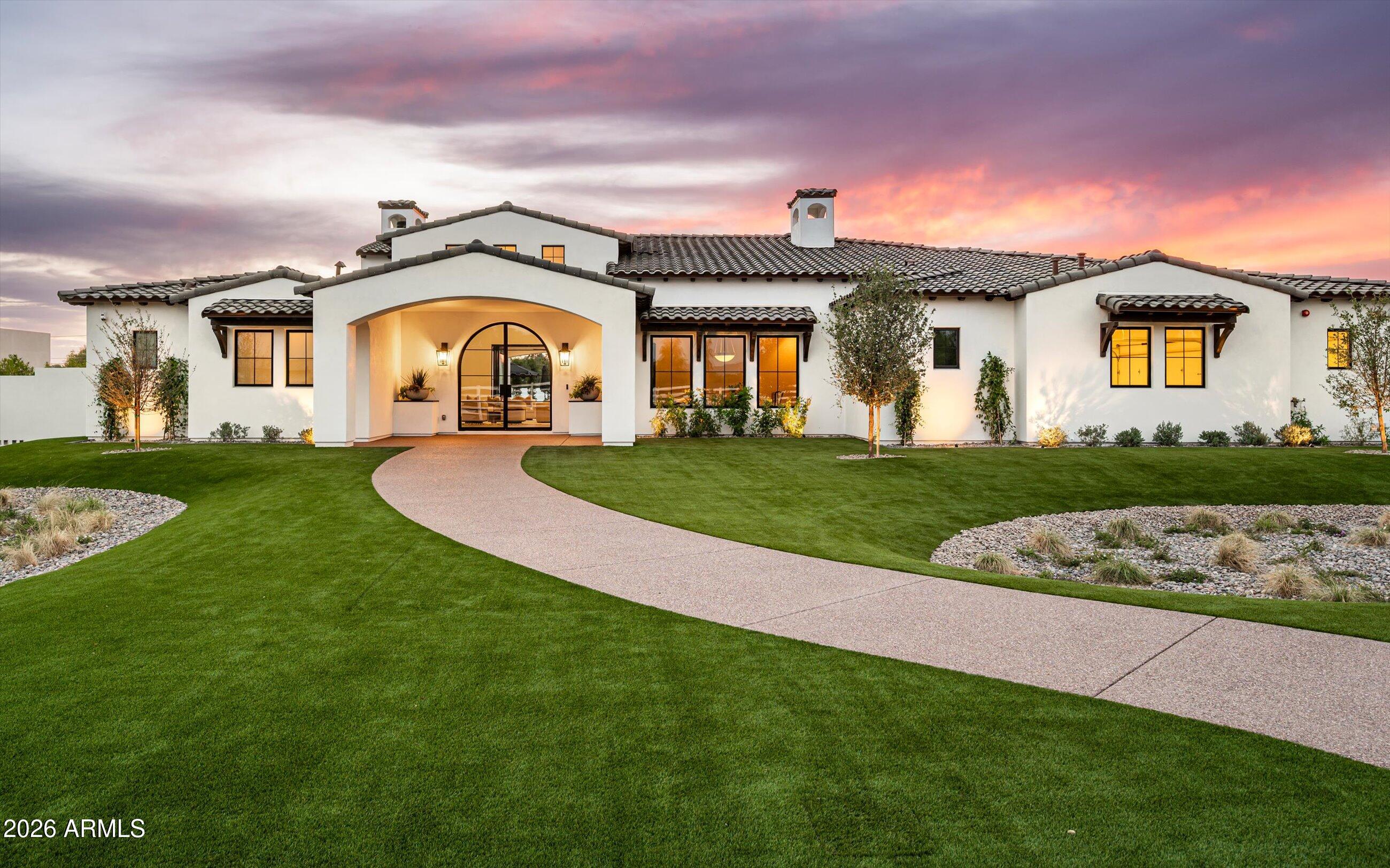 DESERT ESTATES - Residential