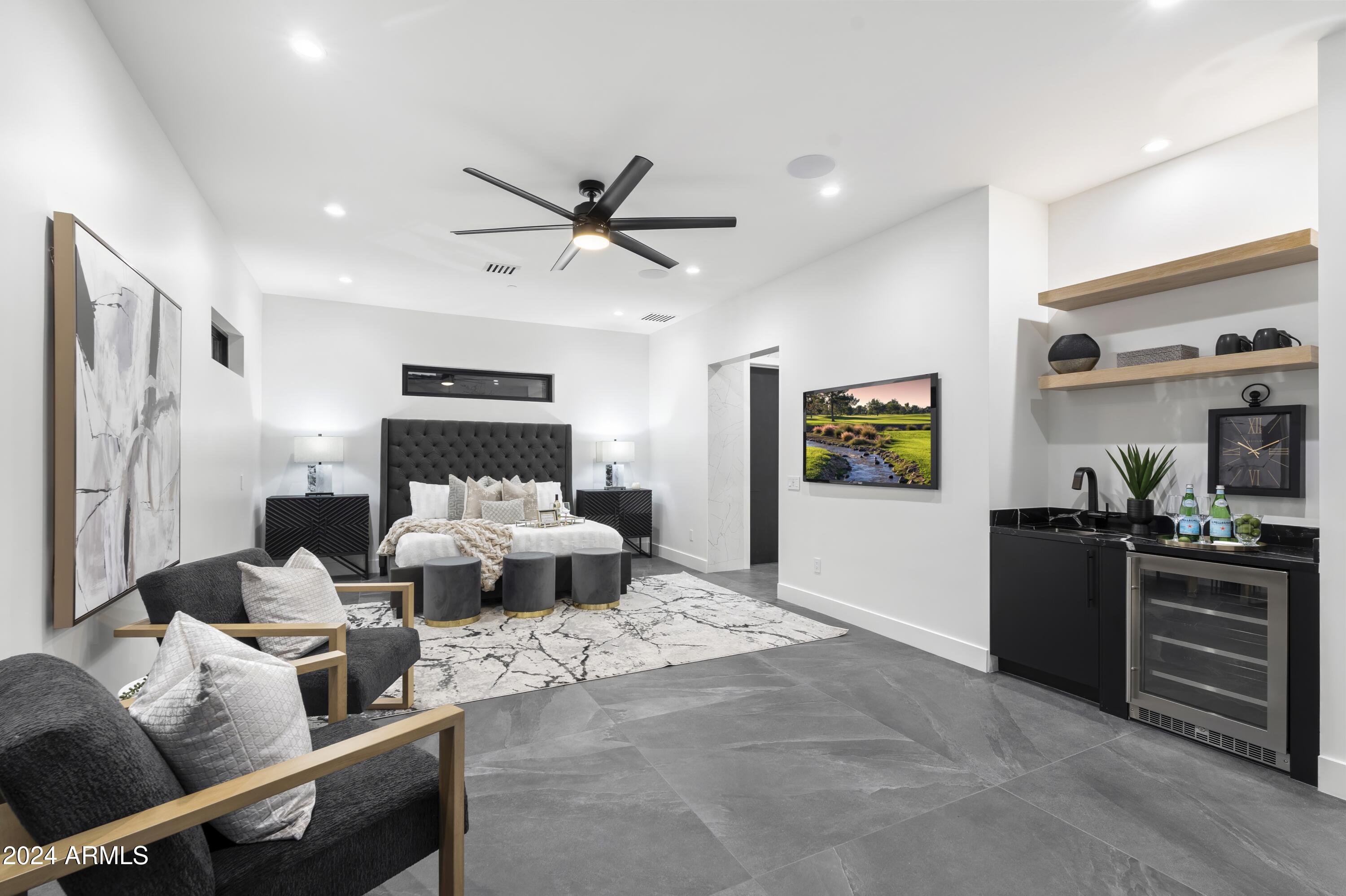 SUB OF SW4 SEC 32 - Residential