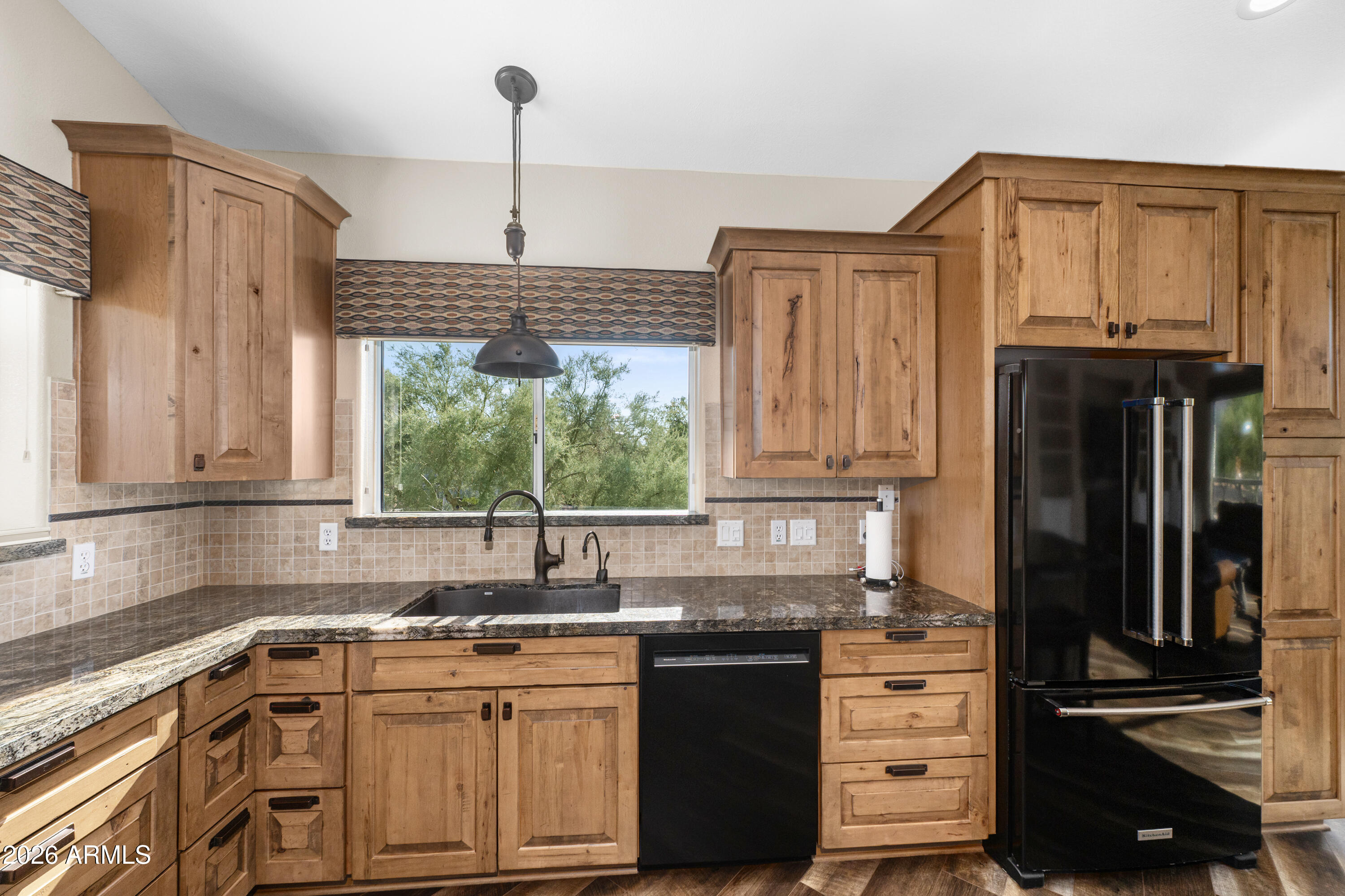MESA DEL ORO ESTATES - Residential