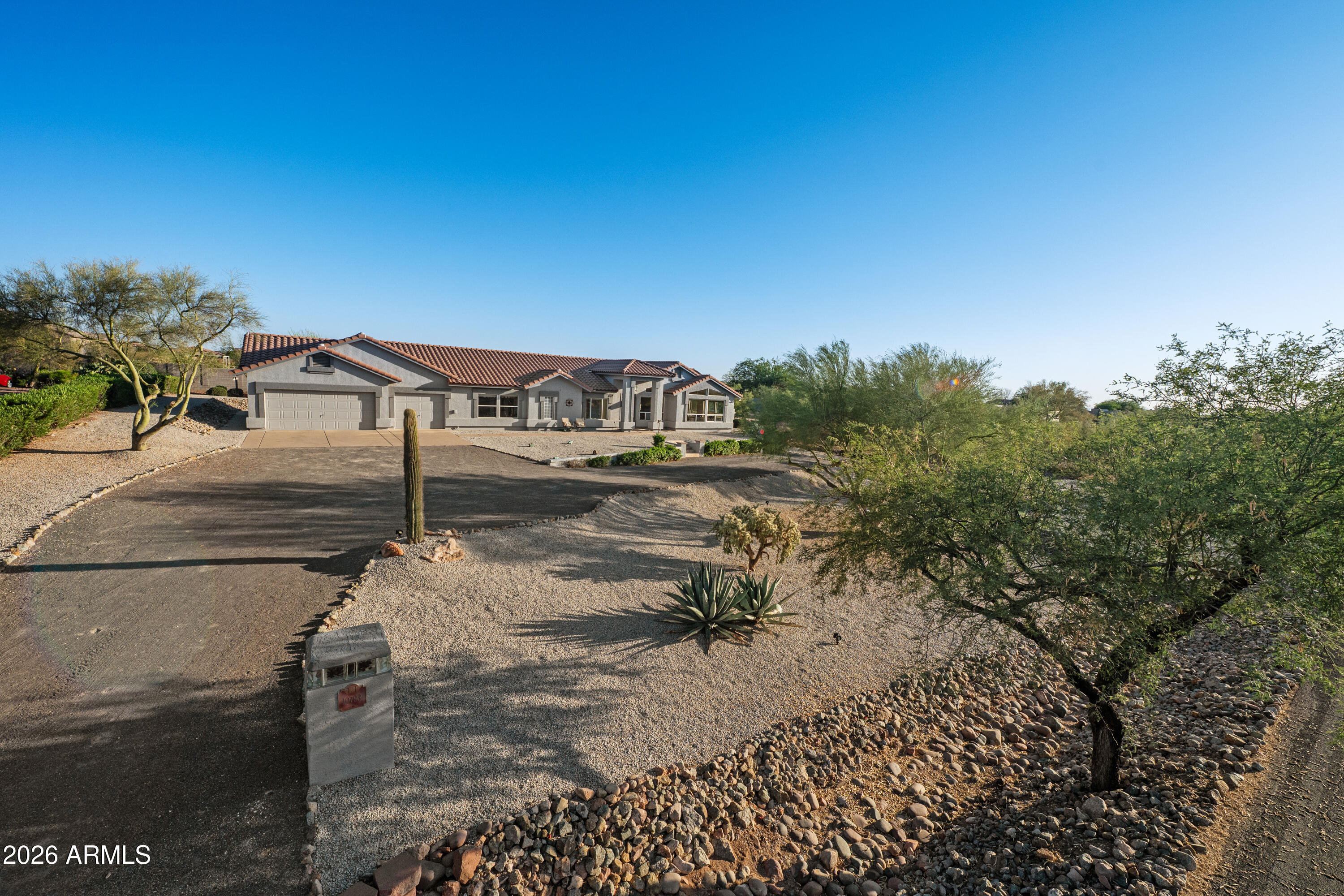 MESA DEL ORO ESTATES - Residential