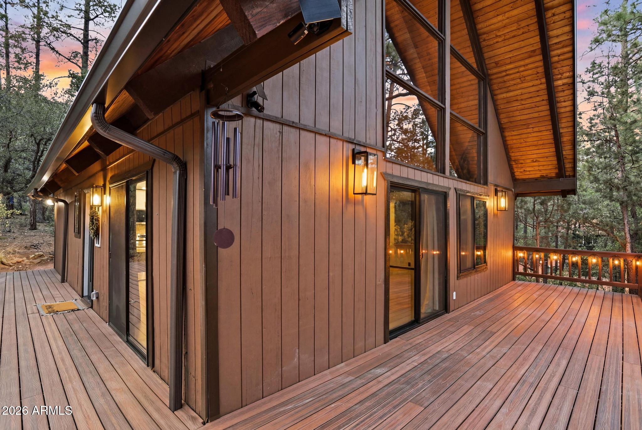 STRAWBERRY VIEW 3 - Residential