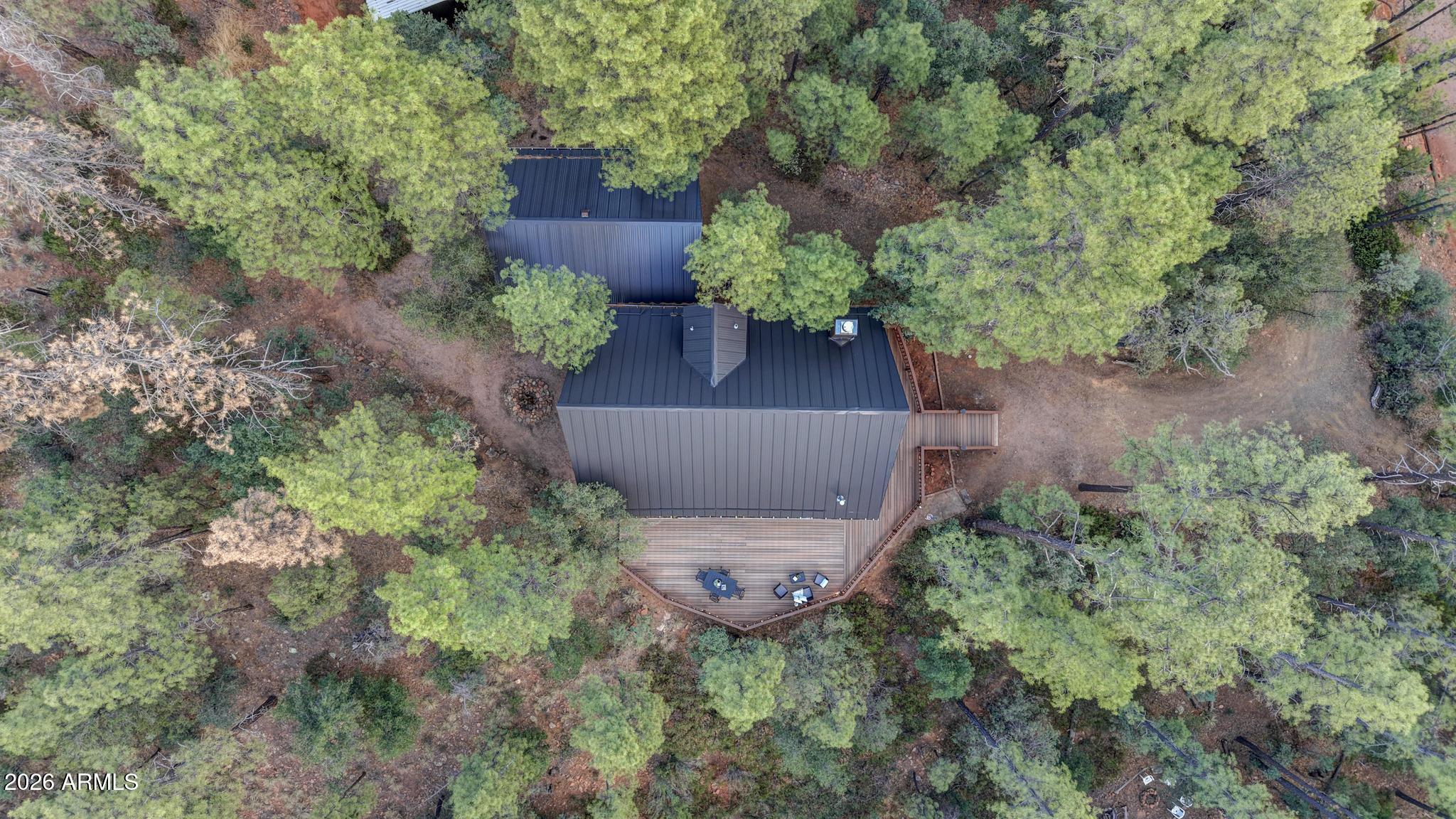 STRAWBERRY VIEW 3 - Residential