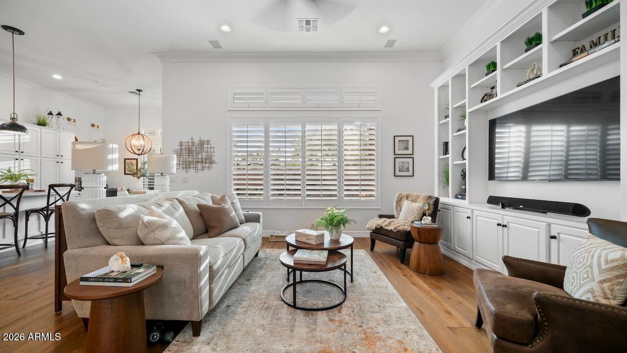 ANTHEM UNIT 34 - Residential