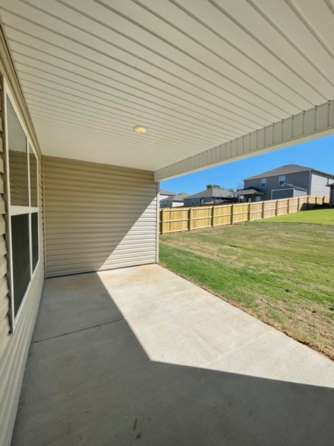 Lakewood Crossing - Residential Lease
