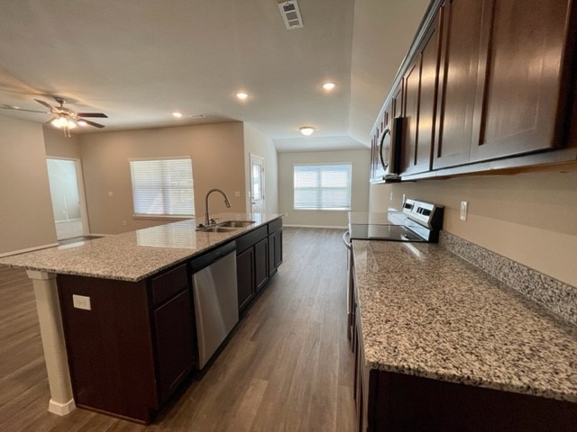 Lakewood Crossing - Residential Lease