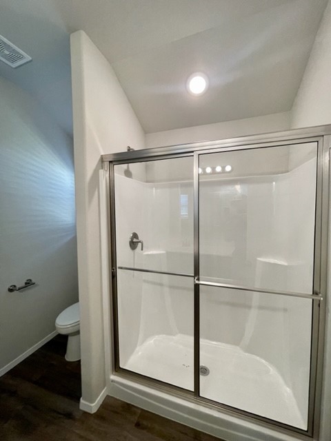 Lakewood Crossing - Residential Lease