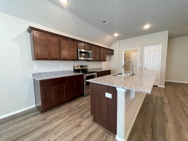 Lakewood Crossing - Residential Lease