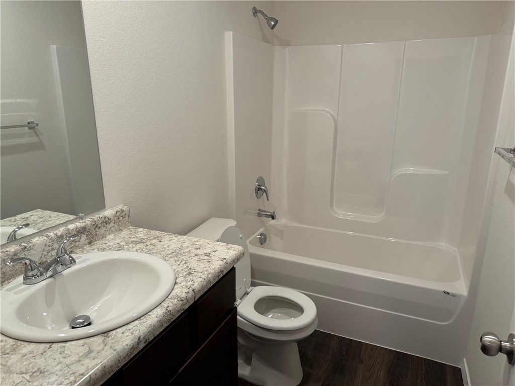 FOX TAIL SUB PH II-SILOAM SPRINGS - Residential Lease