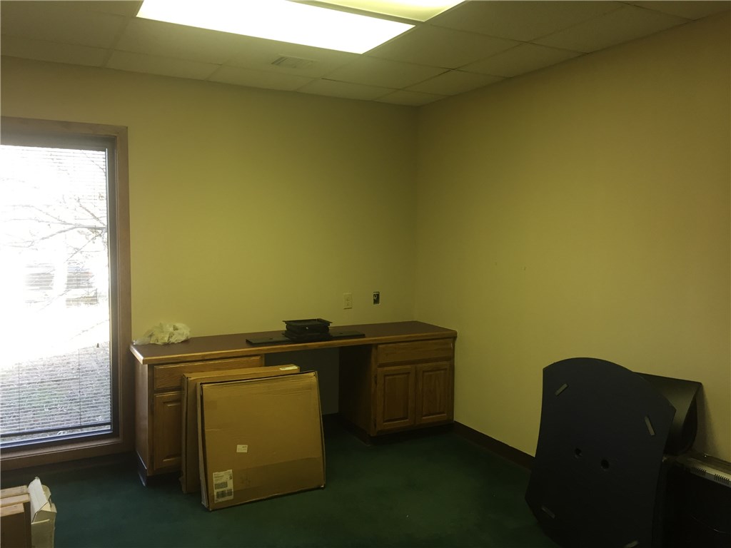 Fayetteville Outlots - Commercial Lease