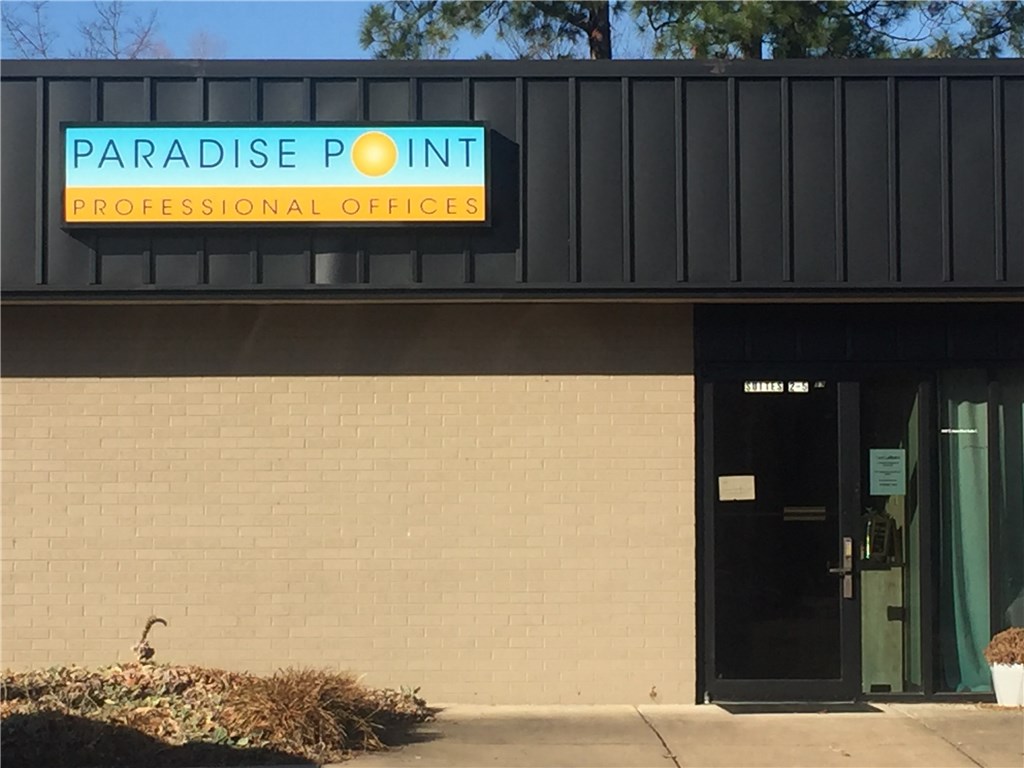 Paradise Point Professional Offices, full service space. Includes janitorial for common area. Located on the corner of Joyce & Crossover in North Fayetteville. Common area includes 2 restrooms, break station with fridge, microwave & sink. Additional spaces available- Suite #2: 2897 SF for $4460 per month; Suite #4A: 200 SF for $280 per month; Suite #5: 300 SF for $400 per month.