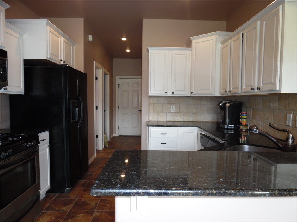 Stonebridge Meadows Ph III - Residential Lease
