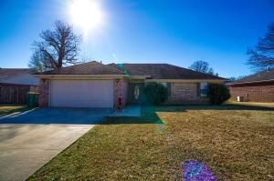 Better than new is how you will find this great home in the center of Russellville.  Inside there is an open kitchen/living room with three beds and two baths.  Outside there is a great fenced back yard.  This is a rare find in this price range and it is move in ready.